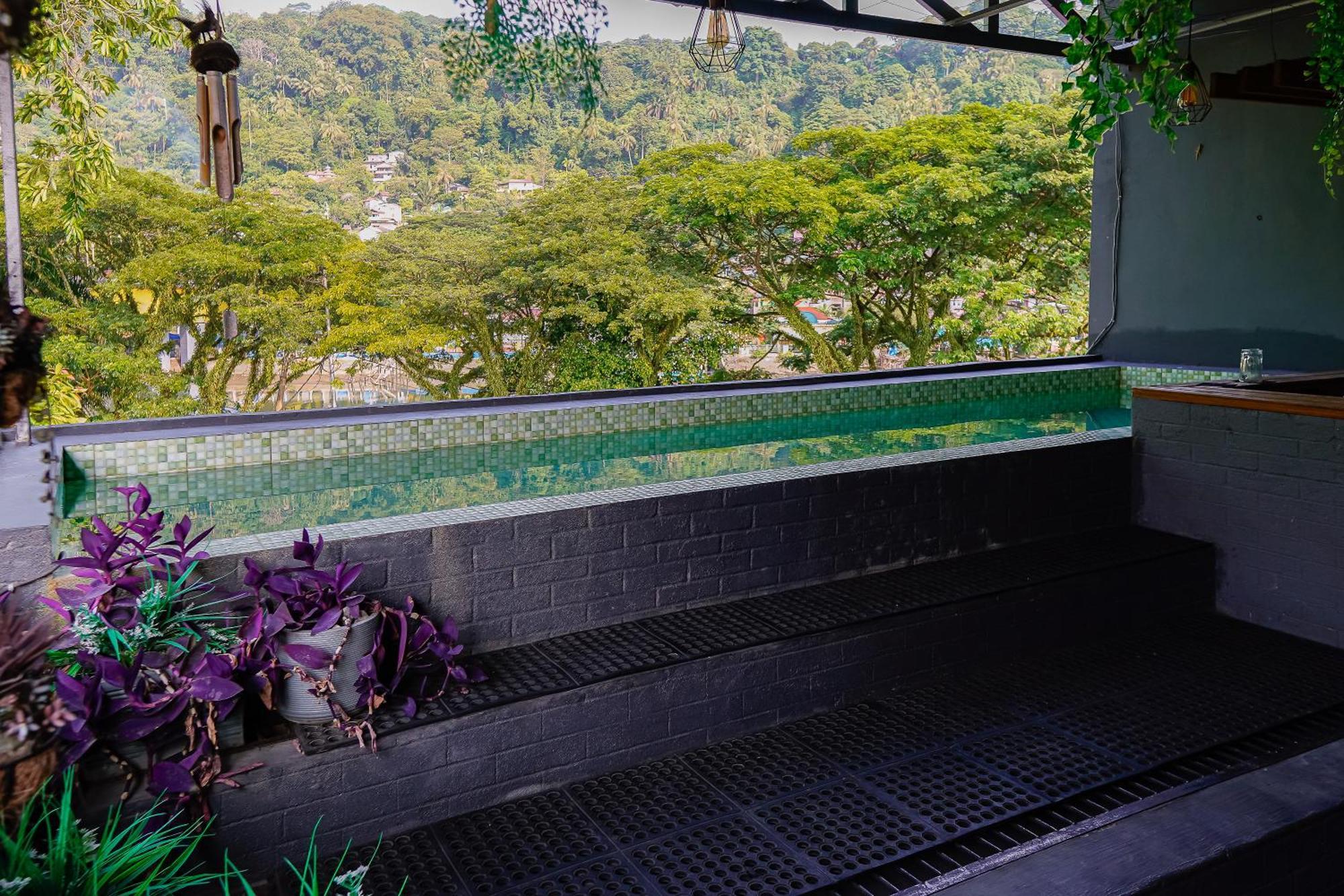 Kokos Hostel Padang City 外观 照片