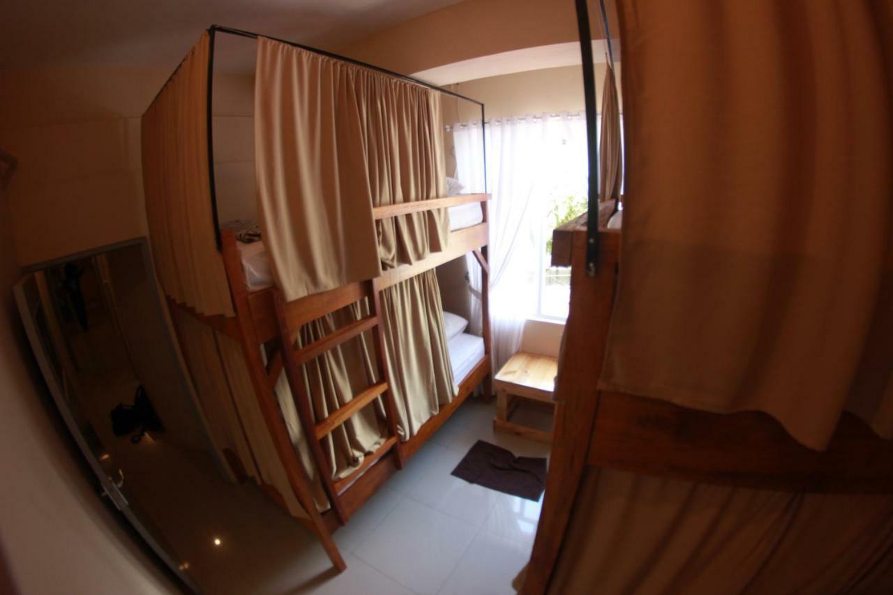 Kokos Hostel Padang City 外观 照片